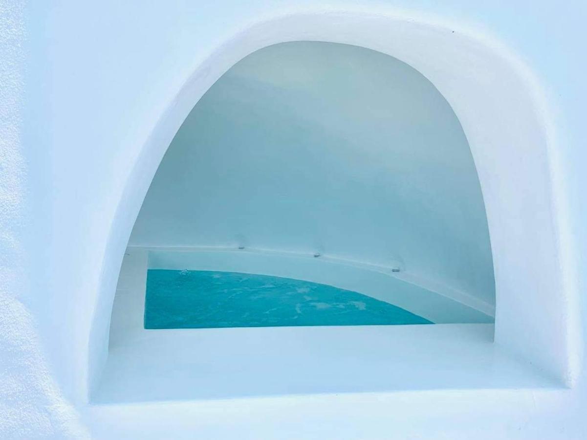 Апартаменты Lioyerma Cave With Private Outdoor Hot Tub